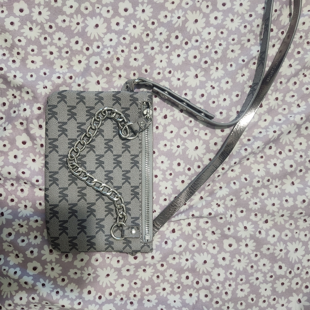 michael kors waist bag with chain detail